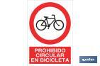 PROHIBIDO CIRCULAR EN BICICLETA