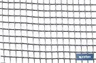 PVC square mesh | Mesh aperture of 10mm | Available in silver grey | Size: 1 x 25mm - Cofan