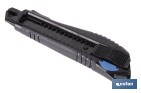 Cúter profesional de ABS | Con recubrimiento antideslizante TPR | Hoja negra ultra afilada SK2 | Bloqueo automático | Disponible en 3 medidas - Cofan