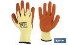 HANDSCHUHE AUS STRICKSTOFF, BESCHICHTET MIT RAUEM LATEX, IN ORANGE