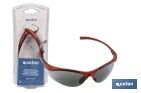 Blister pack of anatomically designed safety glasses | Lenses with UV ray protection - Cofan