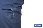 Bermudas de trabajo modelo Tyr en azul marino y negro | Elásticas, ligeras con múltiples bolsillos y protección lumbar| Materiales: 65 % poliéster y 32 % algodón | Disponibles en amplio rango de tallas - Cofan