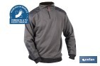 SUDADERA DE CUELLO CON MEDIA CREMALLERA | COLOR: GRIS Y NEGRO | ALGODÓN Y POLIÉSTER | TEJIDO ULTRA SUAVE | DISPONIBLE DESDE LA TALLA S HASTA LA XXXL