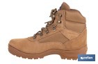 Bota de trekking Aracena con suela antideslizante de caucho | Serraje natural y cierre por cordones | Adecuada para senderismo y media montaña | Disponible desde la talla 38 hasta la 46 - Cofan
