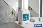 Limpiador antihumedad multisuperficie | Elimina moho y manchas de humedad en baños, cocinas y fachadas | Disponible en diferentes formatos de 500 ml y 5 l - Cofan