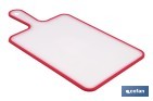 Tabla de corte antideslizante con mango ergonómico | Materiales: PP + TPE | Color: blanco con borde rojo | Disponible en diferentes medidas - Cofan