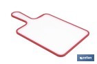 Tabla de corte antideslizante con mango ergonómico | Materiales: PP + TPE | Color: blanco con borde rojo | Disponible en diferentes medidas - Cofan