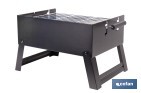 Barbacoa de carbón portátil plegable | Con parrilla cromada | Asas laterales | Compacta y fácil de transportar | Medidas: 45,5 x 34,5 x 31,5 cm - Cofan
