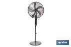 Ventilador de pie de 70 W con mando a distancia y 5 aspas | 3 velocidades, función oscilación, temporizador, 3 modos de ventilación | Disponible en diferentes colores - Cofan