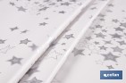 Rollo de hule para mesa con estampado navideño | Diseño de Estrellas Plateadas - Cofan
