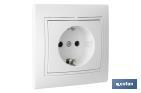 FLUSH MOUNTED TWO-POLE SOCKET | PACIFIC MODEL | 16A - 250V | L-N | WHITE