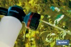 Pistola de riego con 6 posiciones ajustables y depósito para dispensador de jabón de 500 ml - Cofan