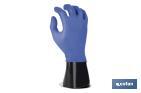 Expositor de guantes | Mano derecha expositora con base magnética | Fabricado en polipropileno de color negro - Cofan