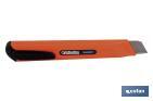 Cúter Estándar | Fabricado en ABS | Medidas de la cuchilla: 18 mm - Cofan