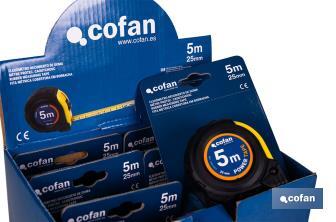 Expositor para flexómetros con protección de goma de Cofan | Incluyen los flexómetros | Varias medidas y capacidades - Cofan