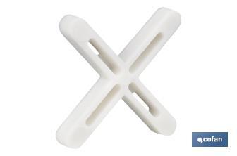 Highly resistant cross-shaped tile spacers for tiling projects | Available in different sizes and packaging - Cofan