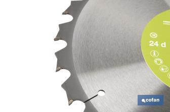 Mitre saw blade | Suitable for cutting wood and metal | Available in different teeth: 24, 28 and 32 | Available in different sizes - Cofan