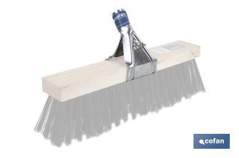Metallic bracket for sweeping brush | Ideal for brushes with wooden support | Metal bracket for street sweepers - Cofan