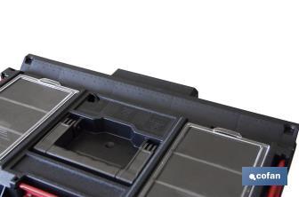 Open multifunction tool box | Latches with optimal strength and durability | Product dimensions: 576 x 359 x 237mm - Cofan