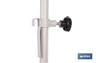 Carretilla portabidones | Ruedas de poliuretano con rodamientos y nylon | Mango acolchado | Ideal para talleres e industria | Adecuada para bidones de 60 litros - Cofan