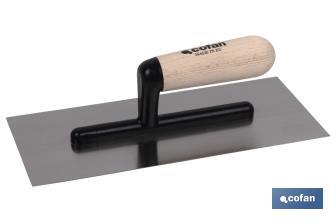 Llana para microcemento | Fabricada en acero de carbono | Medidas: 280 x 120 x 0,4 mm | Mango de madera - Cofan