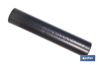 Rollo de film negro | Material: polietileno | Galga 400 | Grosor: 100 micras | Protección de embalajes | Disponible en diferentes medidas - Cofan