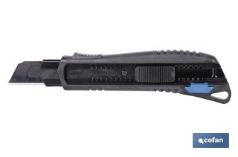 Cúter profesional de ABS | Con recubrimiento antideslizante TPR | Hoja negra ultra afilada SK2 | Bloqueo automático | Disponible en 3 medidas - Cofan