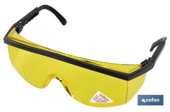 Safety glasses | Yellow lenses | UV protection | EN 166:2001 - Cofan