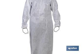 Disposable polypropylene Surgical Gown in white colour Type 6. Protection against biological agents - Cofan