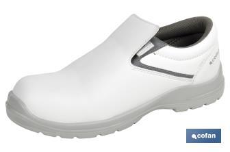 Mocassim de Segurança S2 SRC | Tamanhos desde o 35 até ao 47 em cor branco | Sapato de trabalho Modelo White Fox - Cofan