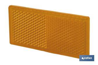 Catadióptrico Rectangular Autoadhesivo | Colores: ámbar y rojo | Medidas: 79 x 35 mm - Cofan