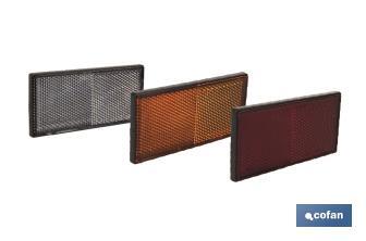 Catadióptrico rectangular con adhesivo para poner en vehículos | Medidas: 106 x 50 mm | Disponible en 3 colores - Cofan
