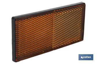 Catadióptrico rectangular con adhesivo para poner en vehículos | Medidas: 106 x 50 mm | Disponible en 3 colores - Cofan