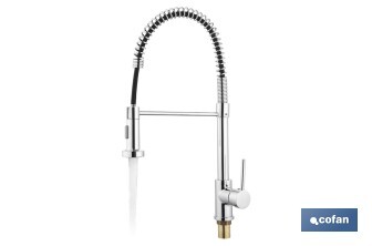 Grifo de cocina monomando con rociador | Caño giratorio 360° | Cuerpo de latón | Medidas: ø5 x 48 x 22 cm | Disponible en acabado cromado - Cofan