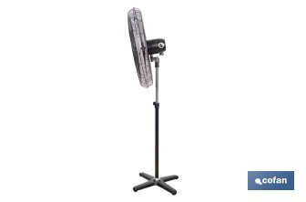 Ventilador industrial de pie con 3 velocidades en color negro | Potencia: 200 W | Gran caudal de aire | Oscilación 80° | Medidas: 81 x 81 x 189 cm - Cofan