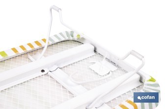 Tabla de planchar de sobremesa | Compacta y ligera | Ideal para viajes y espacios reducidos | Superficie de planchado: 74 x 33 cm - Cofan