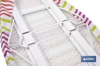 Tabla de planchar de sobremesa | Compacta y ligera | Ideal para viajes y espacios reducidos | Superficie de planchado: 74 x 33 cm - Cofan