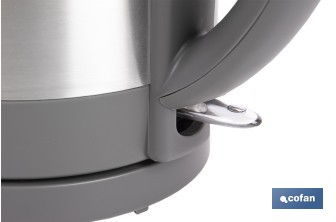 Hervidor eléctrico de agua con base inalámbrica y giratoria 360º | Capacidad de 1,7 litros | Potencia: 2200 W | Acabado en acero inoxidable | Con control Strix - Cofan