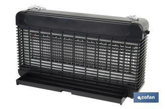 Lámpara LED antiinsectos con enchufe| Potencia: 13 W | Descarga Eléctrica: 4000 V | Área: 200 m² | Protégete contra los insectos - Cofan