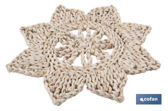 Bajoplatos en forma de estrella | Packs de 6 unidades de salvamanteles individuales | Material: fibra natural | Diámetro: 30 cm | Decoración única y protección para la mesa - Cofan
