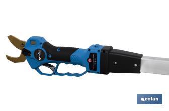 Kit of cordless pruning shears with extensible pole | Pole available in two different sizes: 130cm or 190cm - Cofan