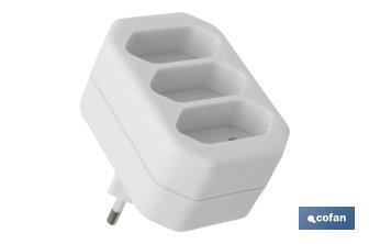 Three-Way Adapter with 2 poles | Font 3-way adapter | 10A - 250V - Cofan