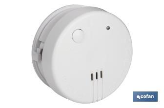 Detector de humos con alarma de sonido | Tamaño mini Ø70 mm | Incluye pilas - Cofan