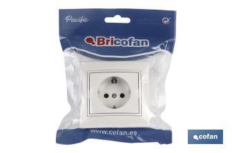 Base enchufe bipolar de empotrar | Modelo Pacific | 16 A - 250 V | L-N | Color blanco - Cofan