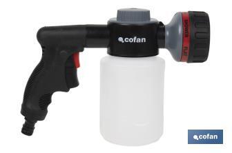 Pistola de riego con 6 posiciones ajustables y depósito para dispensador de jabón de 500 ml - Cofan