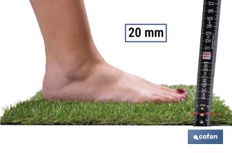 Césped artificial 20 mm para terraza y jardín | Modelo acolchado, confortable y resistente | Ideal para exteriores y piscinas - Cofan