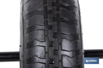 Rueda para carretilla de obra Neumática  con Varillas | Ø del eje en 20 mm | Diámetro rueda Ø 370 mm | Peso máximo 120 kg - Cofan