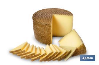 Queso Manchego de 3 Kilos - Cofan