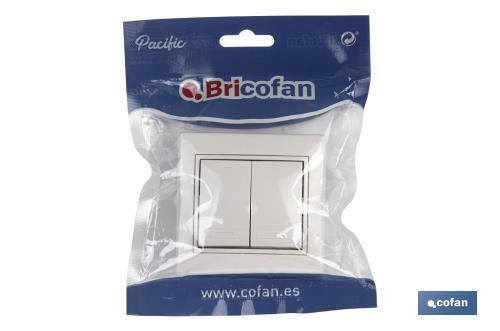 Interruttore A 2 Doppio Completo Monoblocco Con Placca Bianca Compatibile Plana Interruttore A 2 Doppio Completo Monoblocco Con Placca Bianca Compatibile Plana
